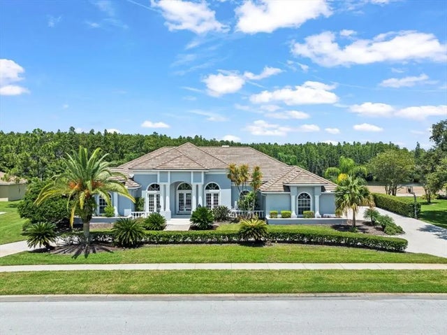 4529 Cheval Boulevard, LUTZ