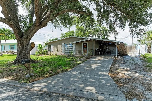 3307 Miami Place, BRADENTON