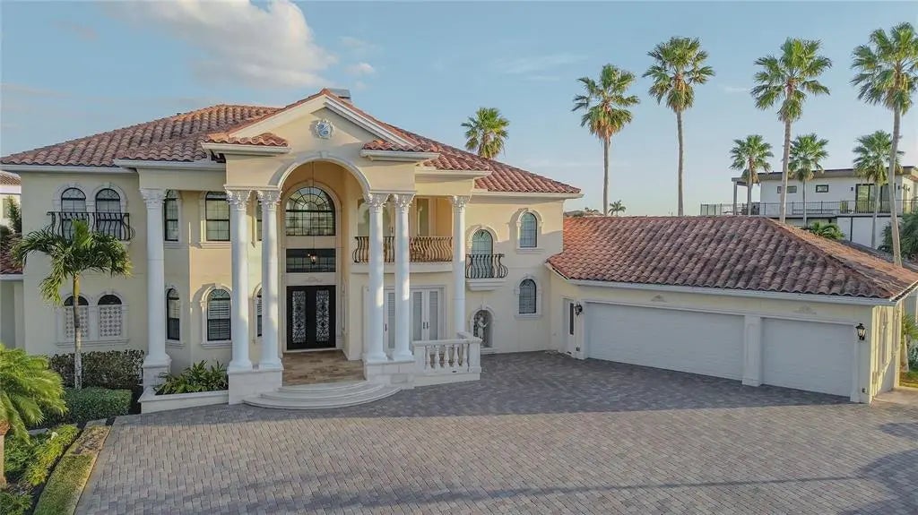 3341 Gulf Boulevard, BELLEAIR BEACH