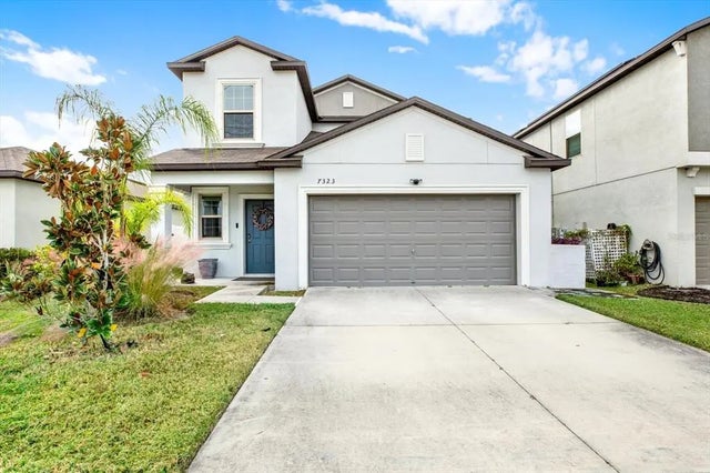 7323 Canterbury Bells Court, TAMPA