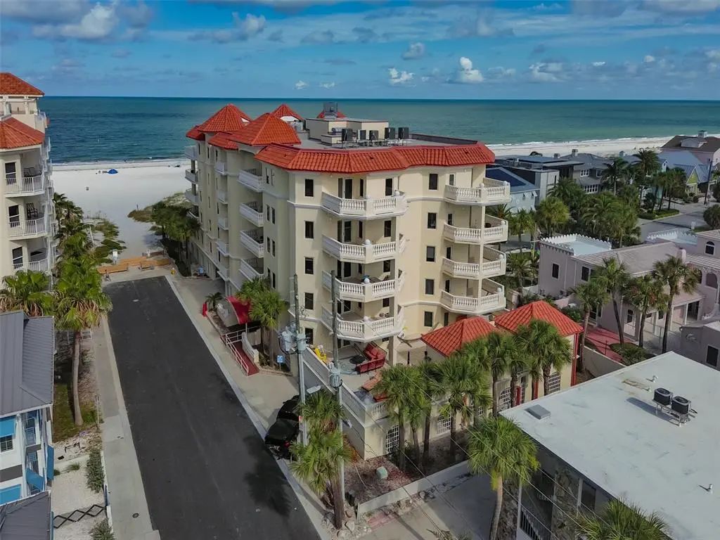14 Somerset Street 3c, CLEARWATER
