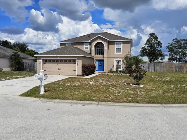 820 Sun Ridge Village Drive, WINTER HAVEN