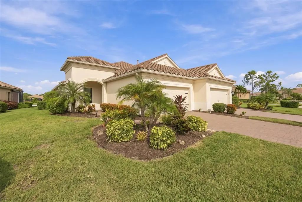 11548 Okaloosa Drive W, VENICE