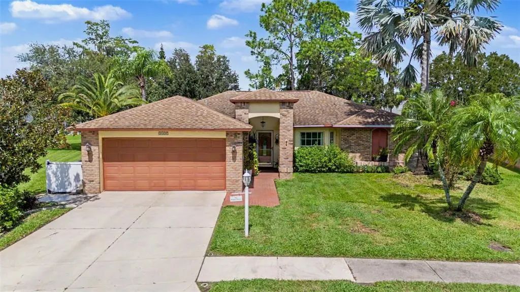 1427 Fallowfield Drive, TRINITY