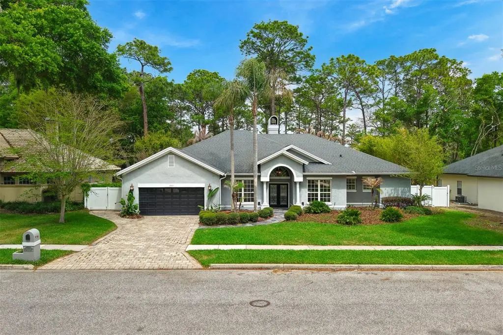 2305 Park Village Place, APOPKA