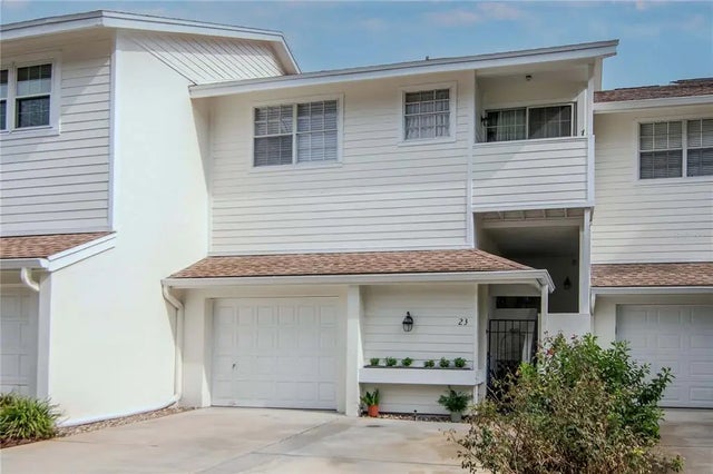 5222 S Russell Street 23, TAMPA