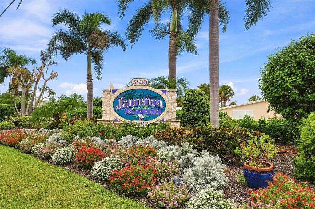 5830 Midnight Pass Road 18, SARASOTA
