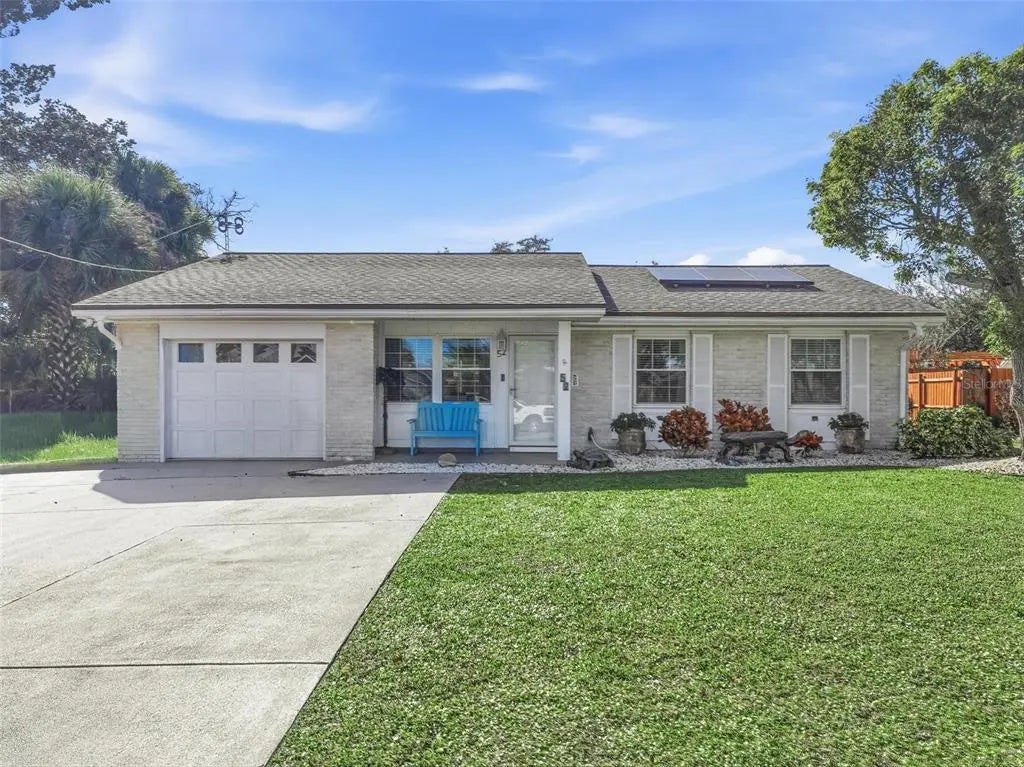 52 Fleming Court, PALM COAST