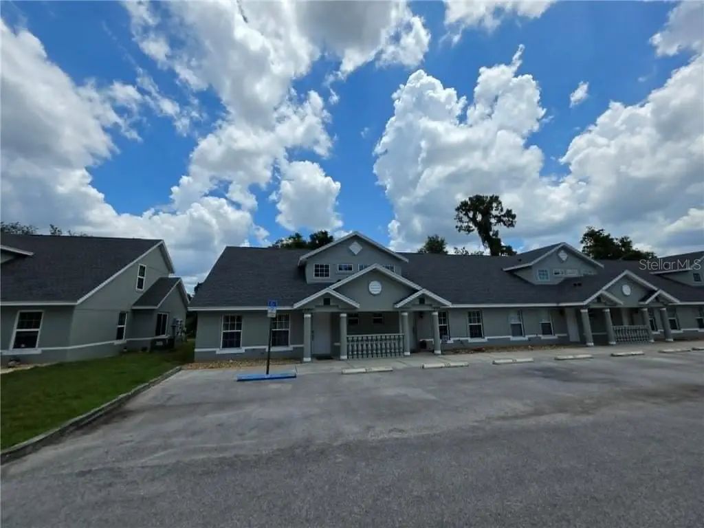 835 N Rembrandt Way, Inverness