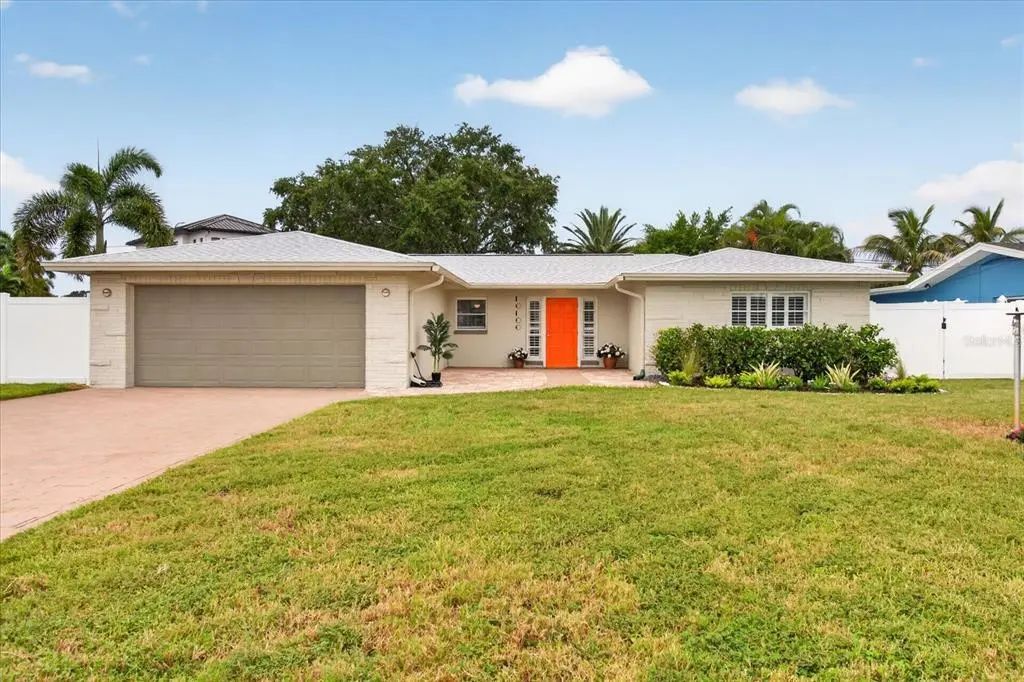 10100 Paradise Boulevard, TREASURE ISLAND