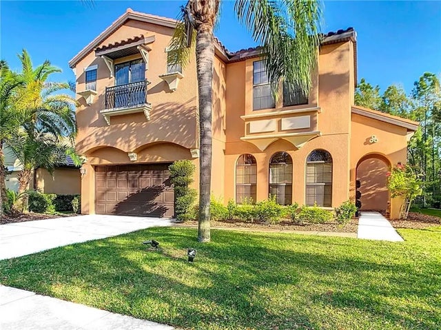 8264 Dunham Station Drive, TAMPA