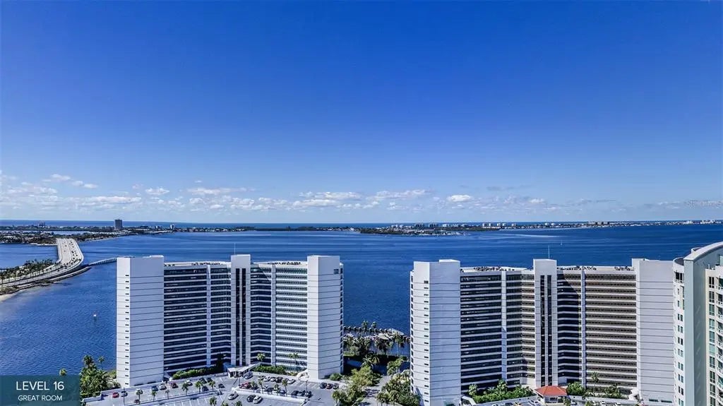 555 Quay Common 1605, SARASOTA