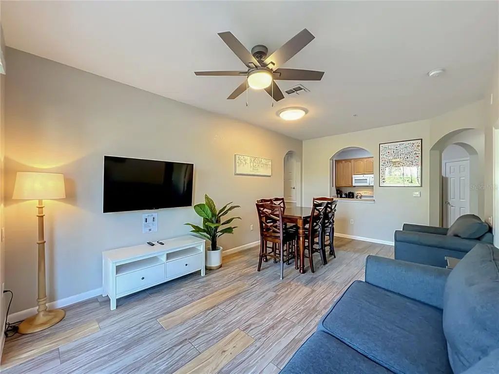 4814 Cayview Avenue 10213, ORLANDO