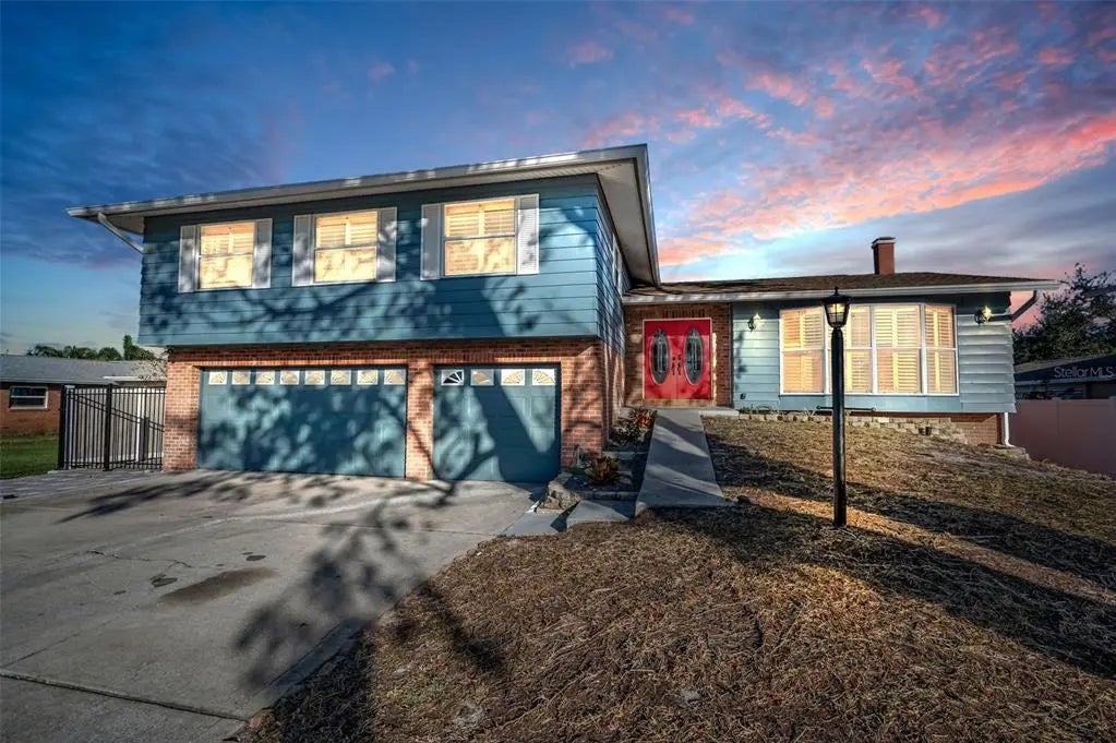 8273 131st Way N, SEMINOLE