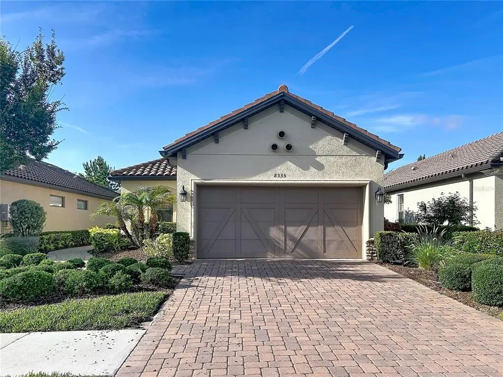 8335 Alberata Vista Drive, TAMPA