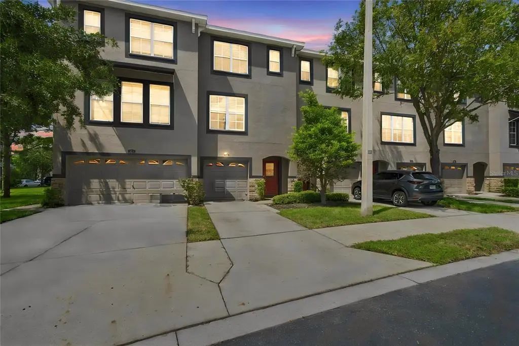 1327 Salem Orchard Lane, BRANDON
