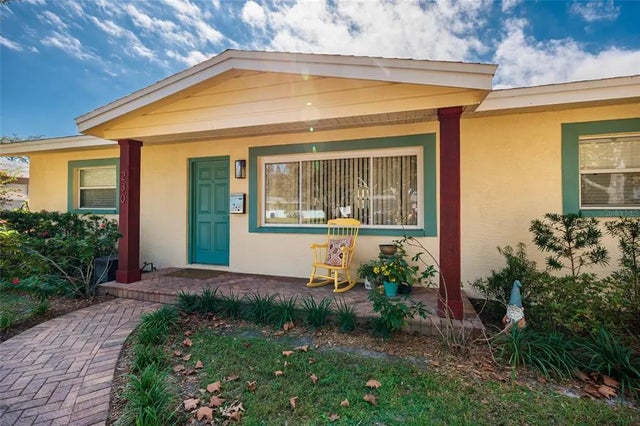 230 43rd Avenue Ne, ST PETERSBURG