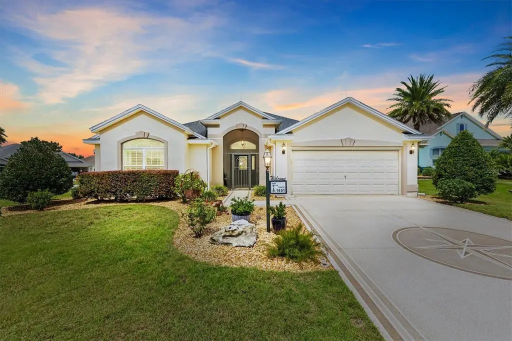 1451 Luckett Court, THE VILLAGES