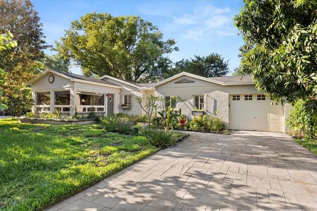 100 Kennison Drive, ORLANDO