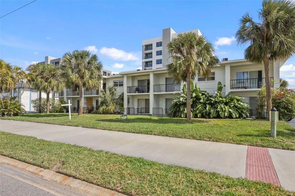 4420 37th Street S 10, ST PETERSBURG