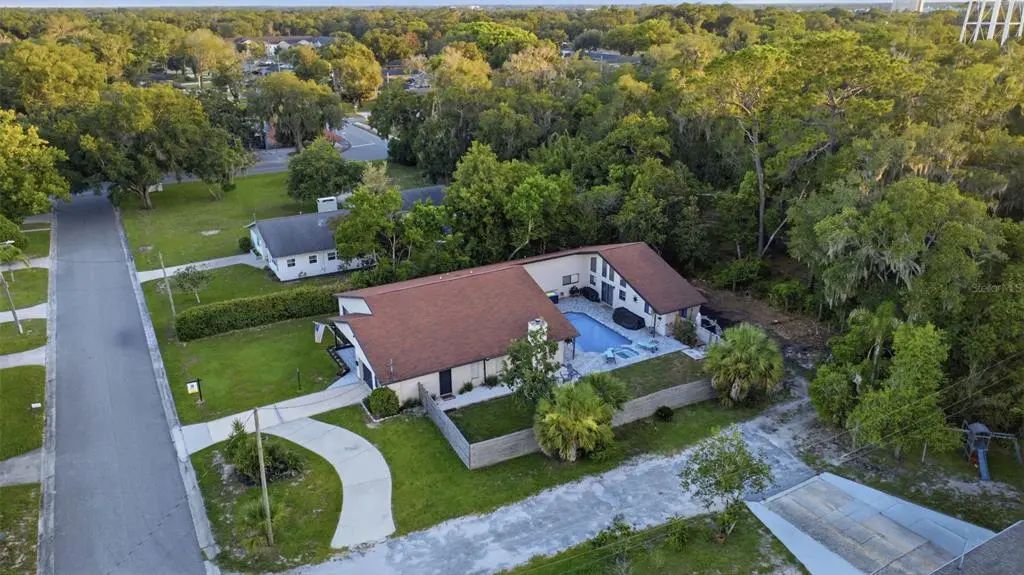 516 North Mcdonald Avenue, DELAND