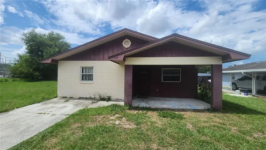 1117 Blossom Circle N, LAKELAND