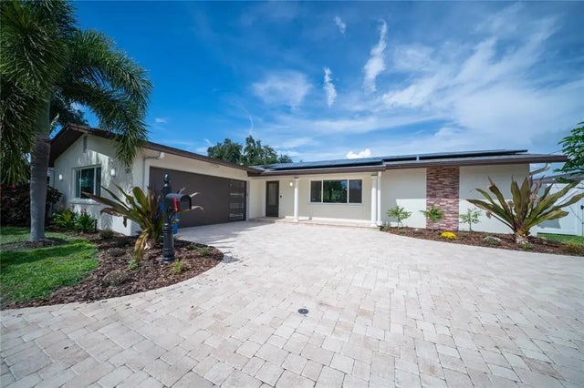 5119 Venetian Boulevard Ne, ST PETERSBURG