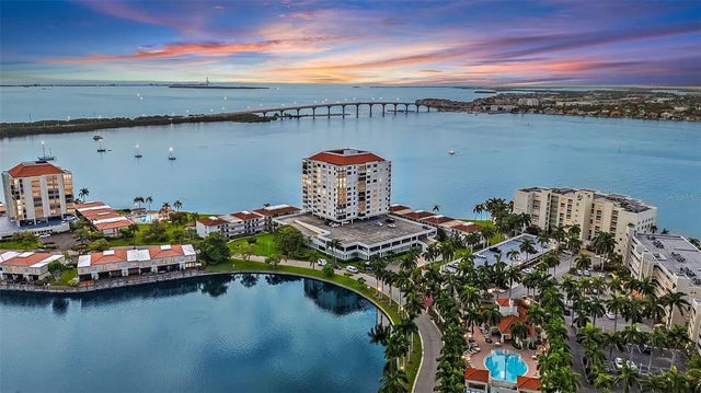 6287 Bahia Del Mar Circle 404, ST PETERSBURG