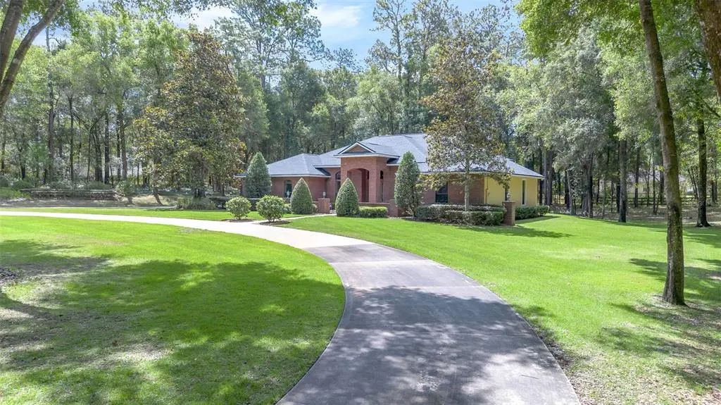 1010 Geryl Way, DELAND