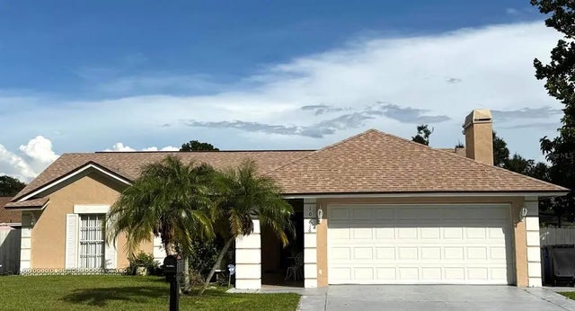 10816 Roundview Lane, TAMPA