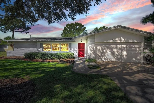 2150 Sarazen Drive, DUNEDIN