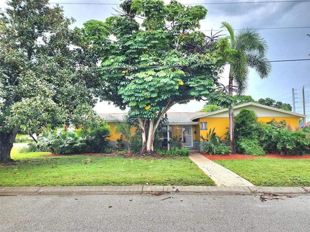 1345 39th Street N, ST. PETERSBURG