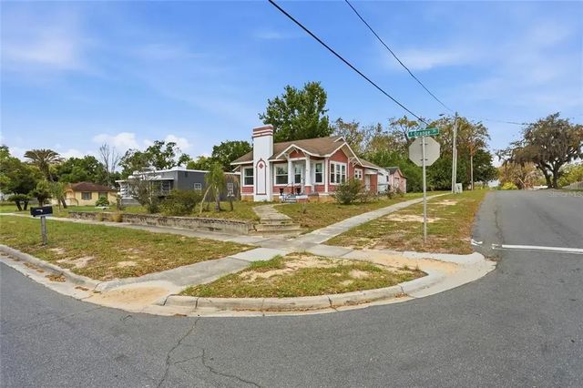 18 E Orange Street, DAVENPORT