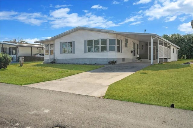 1569 Heather Hill Drive, LAKELAND