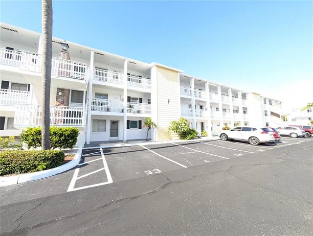 1563 Leisure Drive F35, BRADENTON