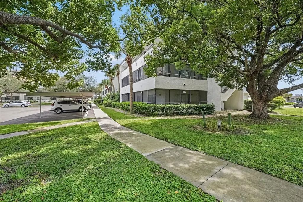 2585 Countryside Boulevard 4108, CLEARWATER