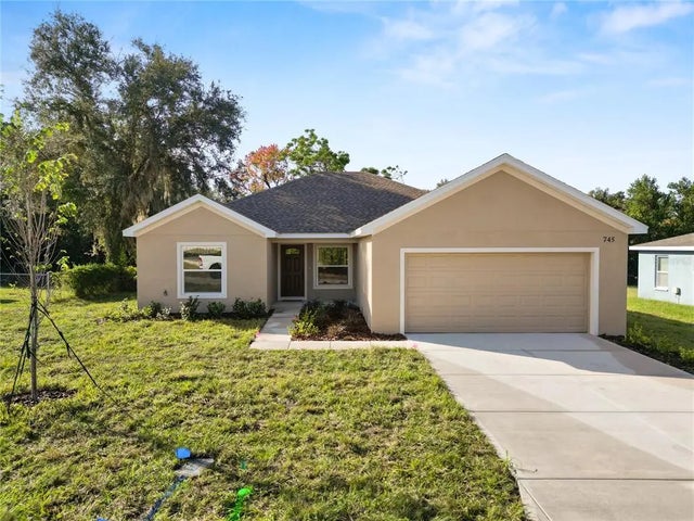 745 W Parker Street, BARTOW