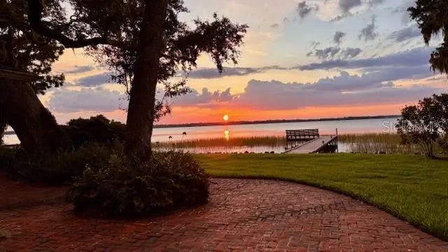 504 Banning Beach Road, TAVARES