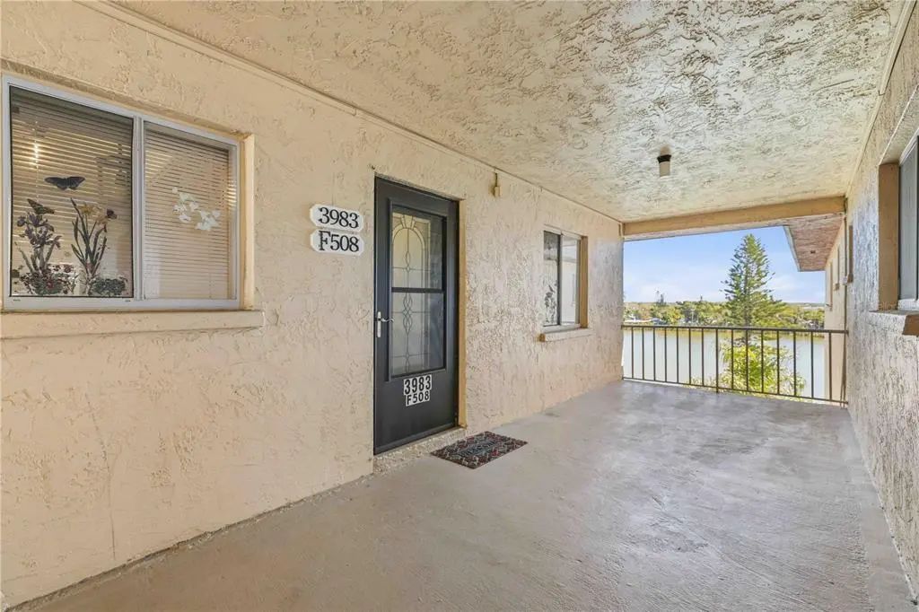 3983 Lake Bayshore Drive F-508, BRADENTON