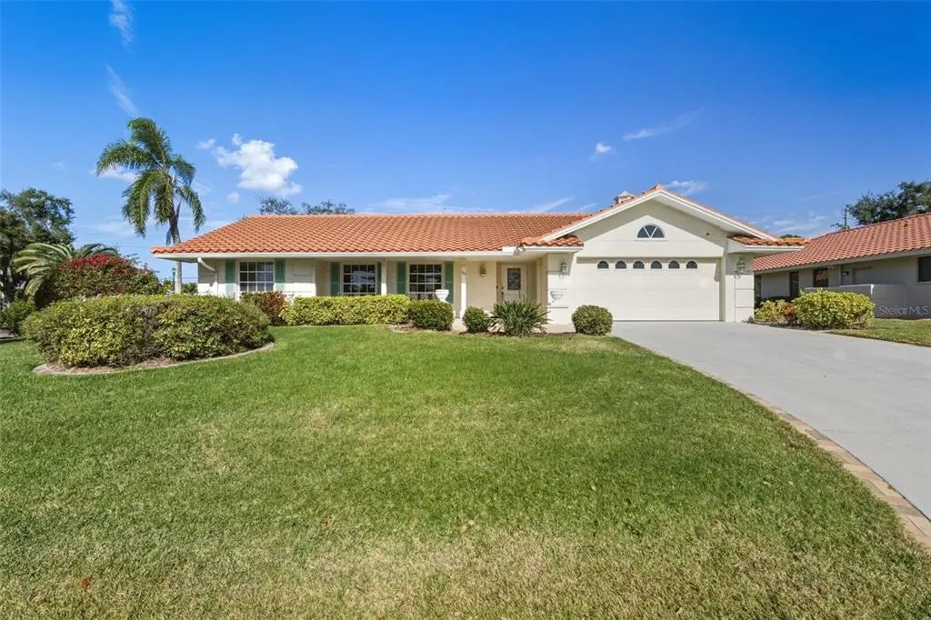 186 Windward Drive, OSPREY