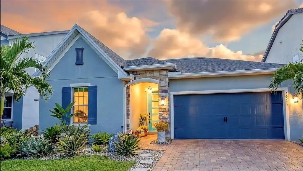 14243 Holly Pond Court, ORLANDO