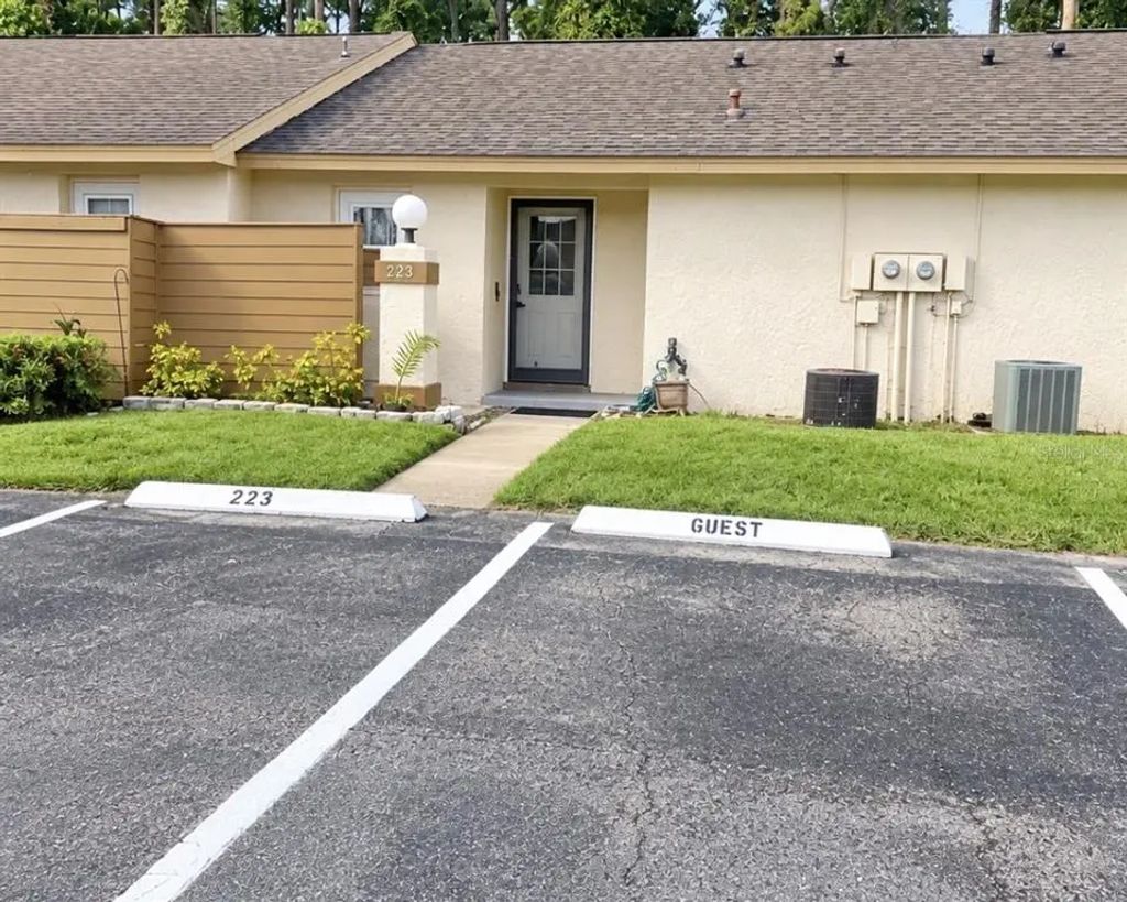 223 Creekside Way, ORLANDO