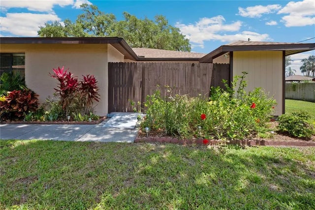 8436 60th Street N 304, PINELLAS PARK