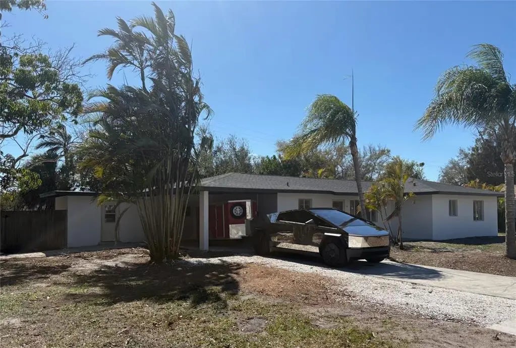 1944 Jasmine Drive, SARASOTA