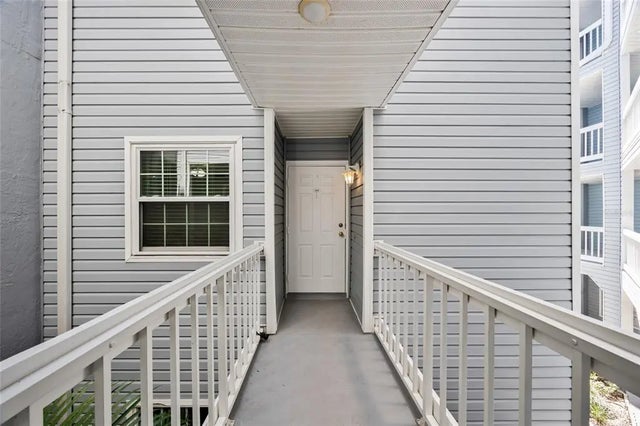 6810 Stones Throw Circle N 13209, ST PETERSBURG