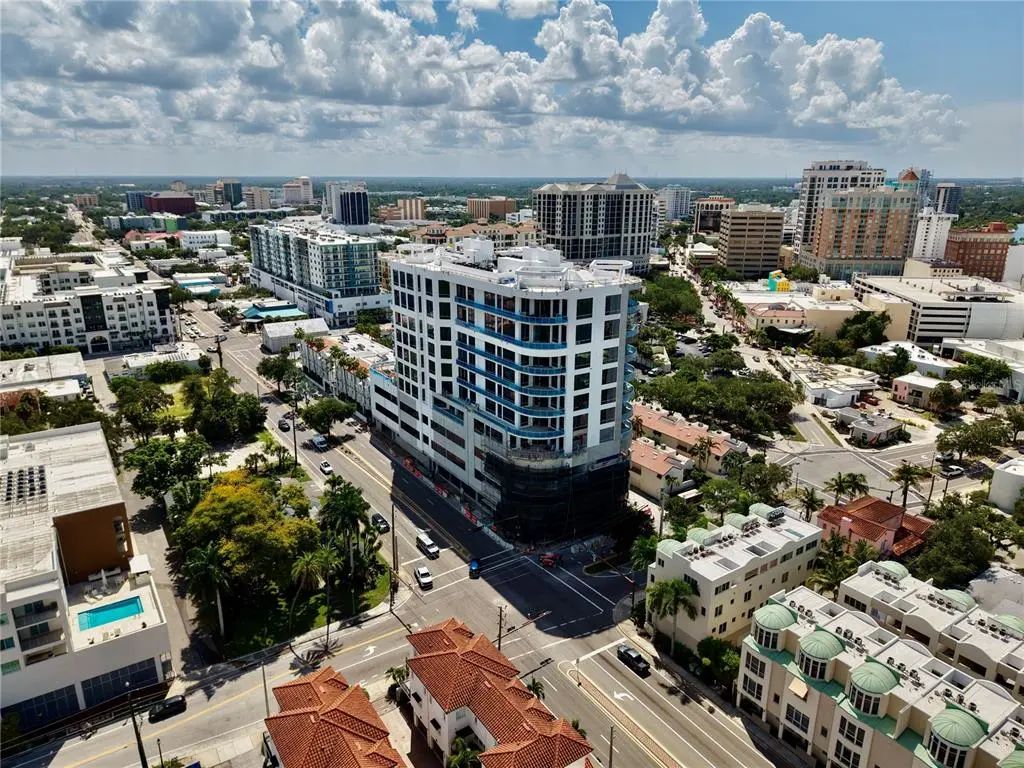 290 Cocoanut Avenue 604, SARASOTA