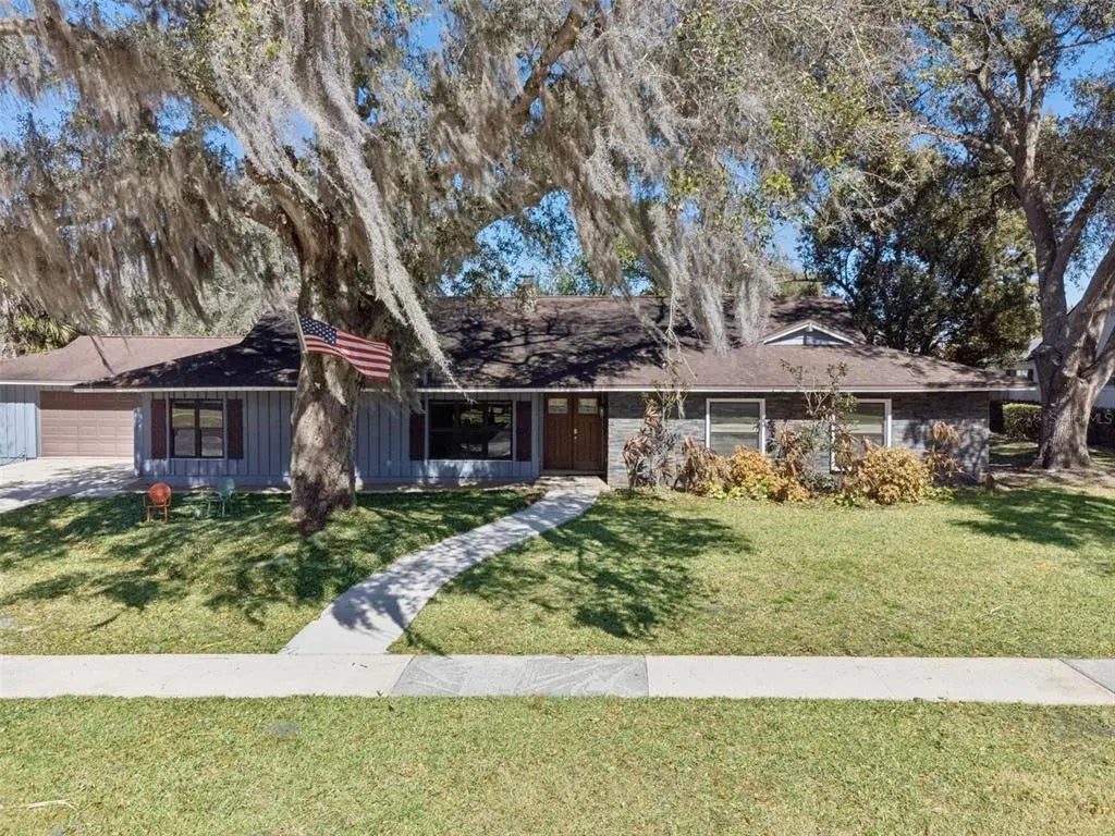 8937 Easterling Drive, ORLANDO