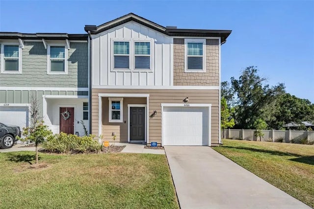 6266 Bucket Court, GIBSONTON