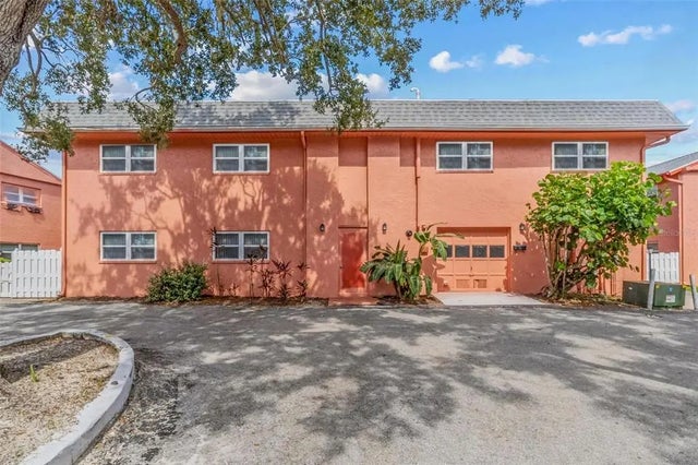 265 Sw Lincoln Circle N 2102, ST PETERSBURG