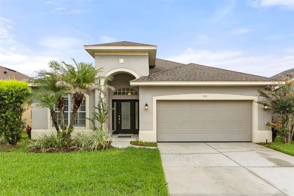 257 Venetian Bay Circle, SANFORD